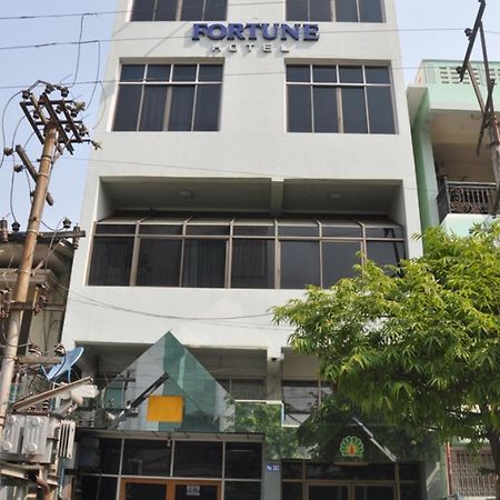 Fortune Hotel Mandalay Bagian luar foto