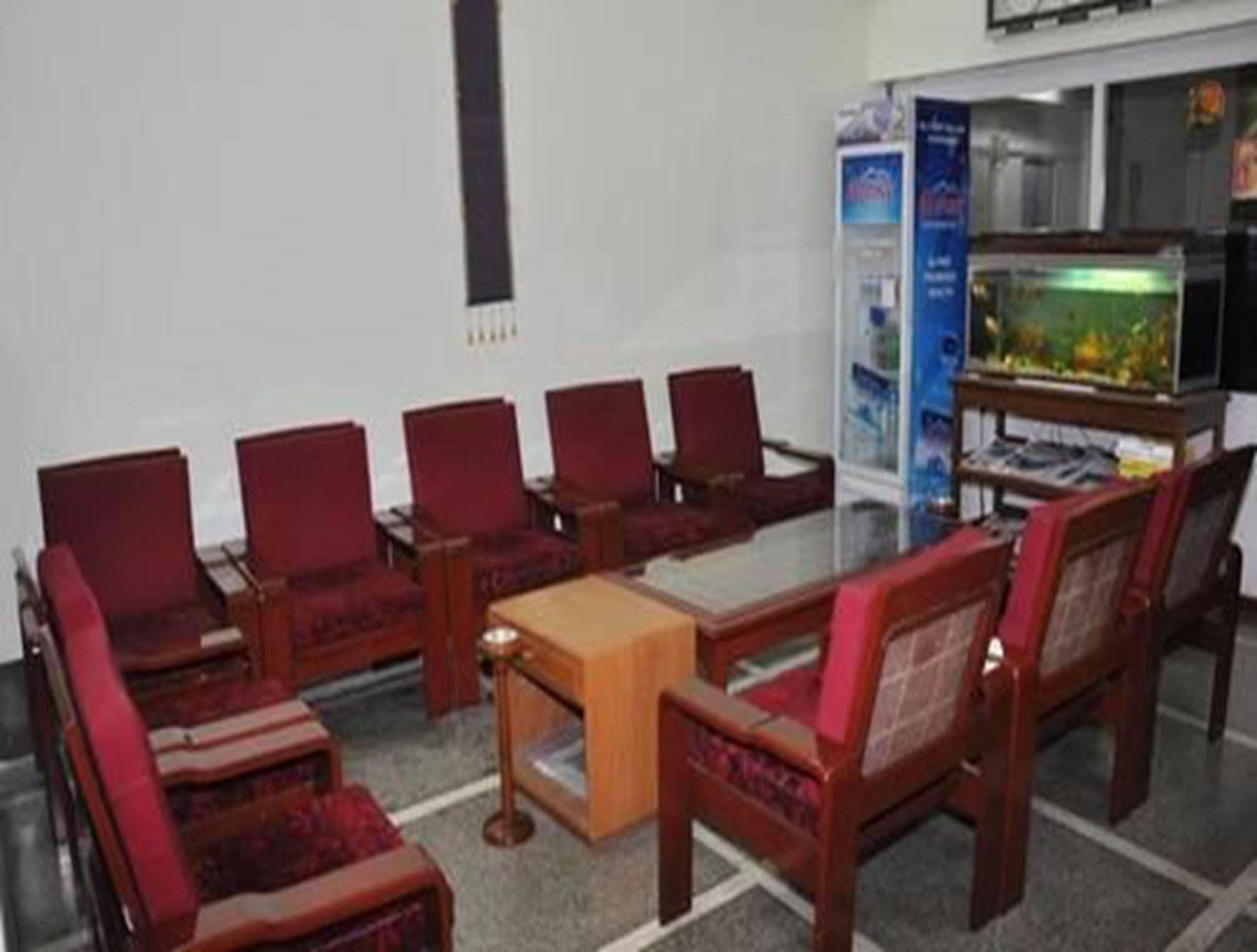 Fortune Hotel Mandalay Bagian luar foto